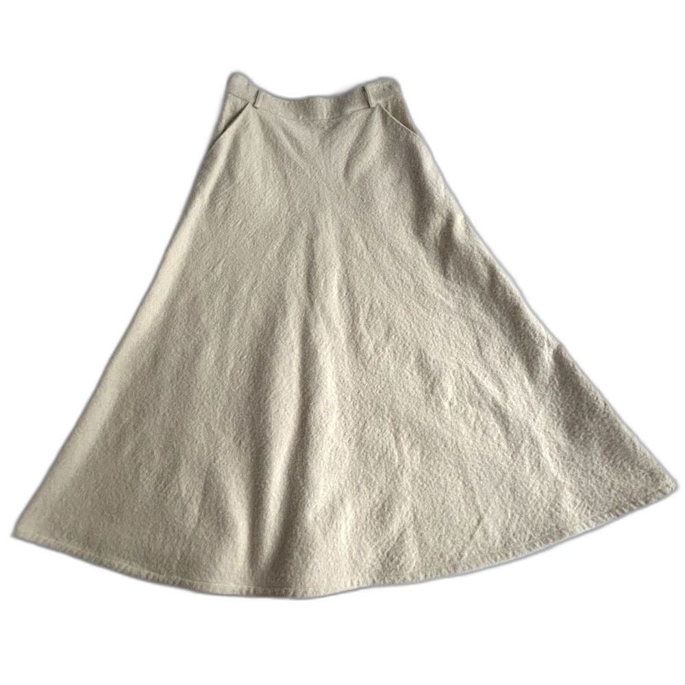 Hansel from Basel Ivory Textured A-Line Flared Midi Skirt Pockets